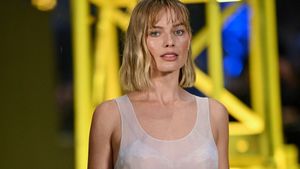 Margot Robbie, de nerecunoscut! Actrița e acuzată că folosește injecții pentru slăbit