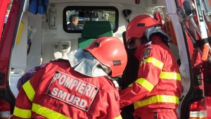 Un bărbat de 60 de ani din Buzău s-a aruncat de la etaj după ce s-a certat cu soția