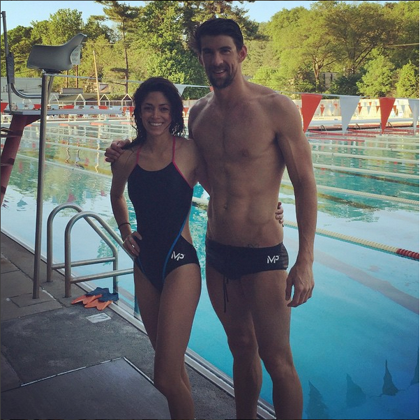 A bătut recordurile la Olimpiadă, însă MICHAEL PHELPS a dat lovitura şi acasă! VEZI cum arată logodnica înotătorului