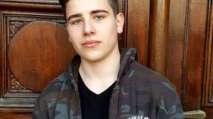 Tragedie. Fiul unui fost fotbalist din Liga 1 s-a sinucis! S-a spânzurat în scara blocului și...