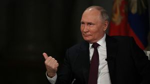 Vladimir Putin se mândrește cu faptul că, în curând, Rusia va crea vaccinuri împotriva cancerului: ,,Sper să poată fi disponibile cât mai repede.”