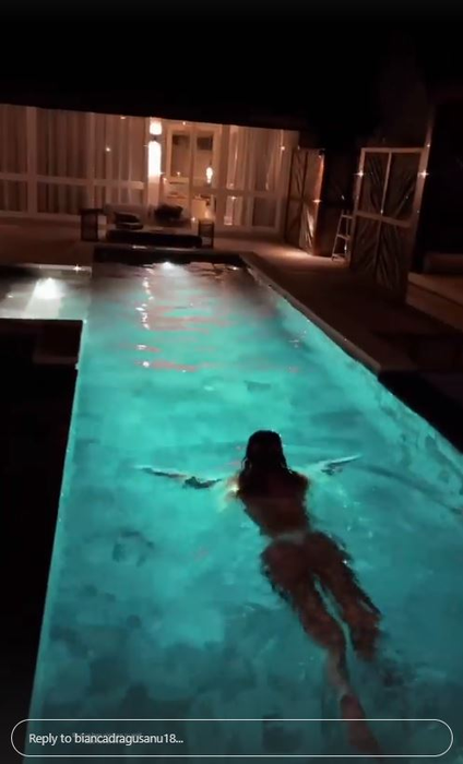 Bianca Drăgușanu, în ipostaze "fierbinți"
