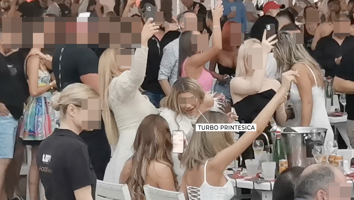 "Turbo Prințesica", petrecere nubună la LOFT