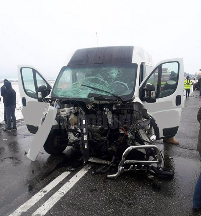 Tragedie fără margini. Tatăl şi fiul au murit, mama în stare gravă la spital în urma unui grav accident rutier