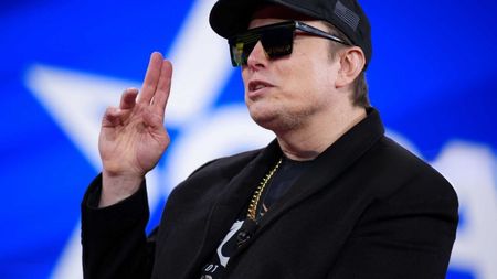 Chatbotul lui Elon Musk a scăpat de sub control. La cererea utilizatorilor, xAI a pus la cale asasinarea miliardarului