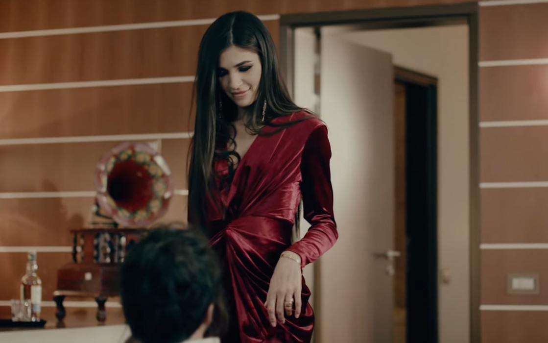 Pepe, filmat în ipostaze tandre cu asistenta lui Dan Negru! Totul s-a petrecut la un hotel