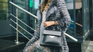 (P) Amanetarea genților de firmă – soluția perfectă pentru cheltuieli neprevăzute