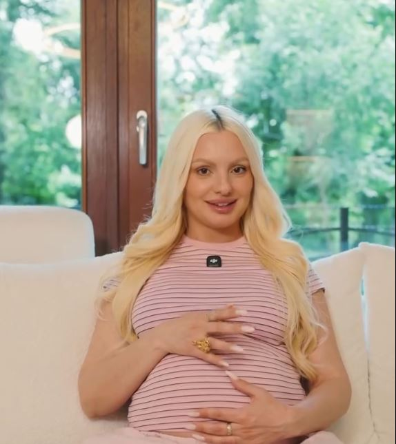 Cum va naște Alexandra Stan! Artista a făcut anunțul după o vizită la medic: „Eu am această afecțiune”
