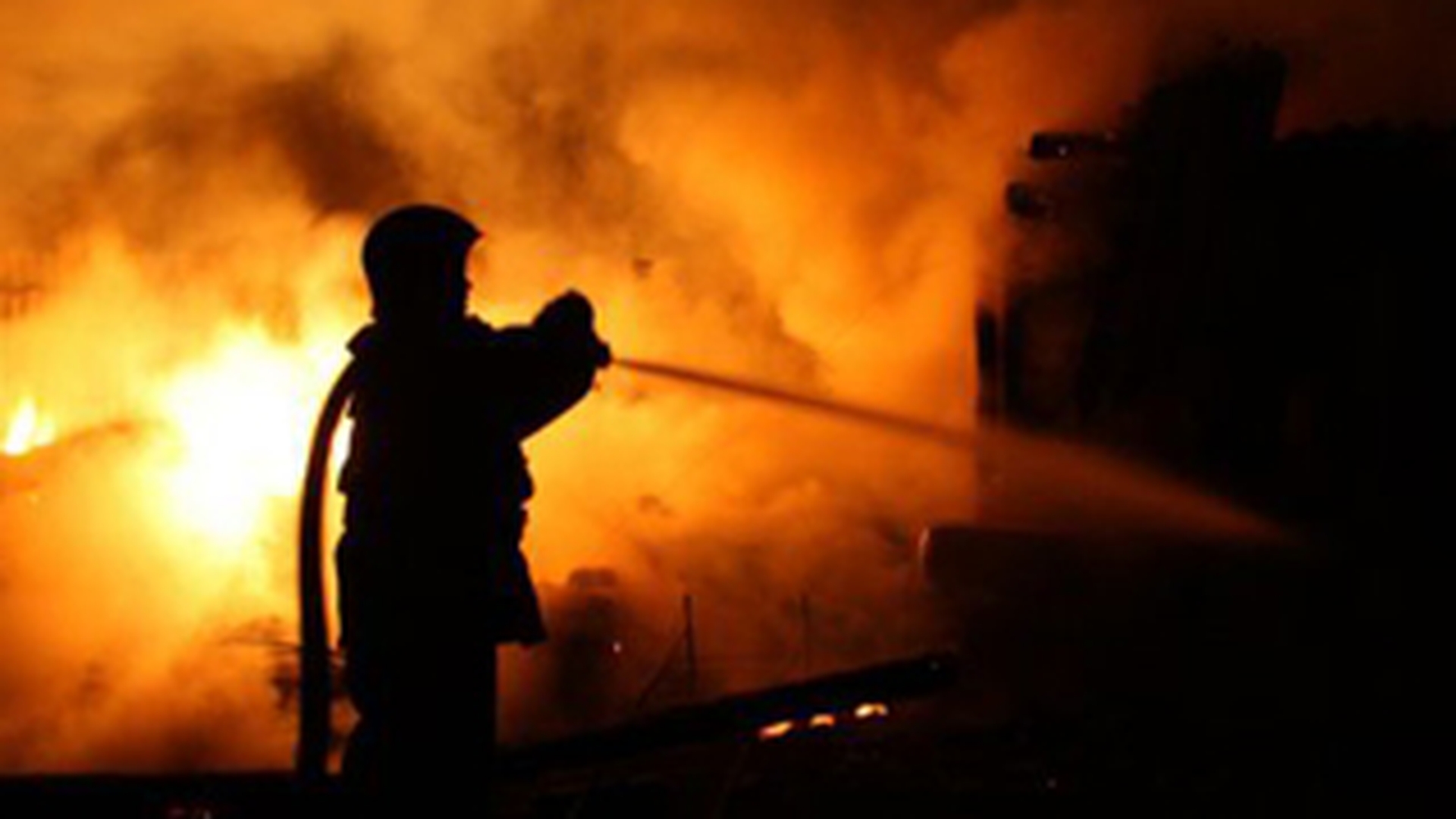 Incendiile din zona montana Transalpina au fost stinse!