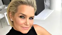 Are 54 de ani, dar arată senzațional în bikini! Yolanda Hadid a găsit elixirul tinereții