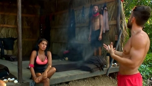 Scandal-monstru la Survivor România, între Elena Ionescu și Ghiță: „A încercat să-mi arunce la fileu că am fost părăsită de soțul meu”