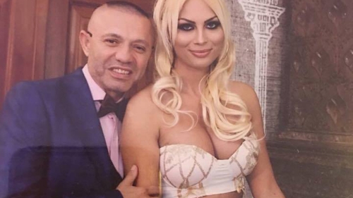 Nicolae Guţă s-a făcut de râs de Revelion! Toată lumea a observat detaliul uluitor din fotografie