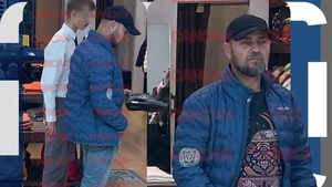 Vedeta de la PRO TV, pretențioasă peste măsură! Seleși, Seleși, nu-ți sunt pe plac tenișii?!