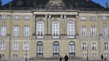 CULMEA IRONIEI! A fost acceptat la o facultate din Copenhaga pe baza mediilor din liceu, dar a picat BAC-ul la matematica!