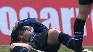 Chivu a fost la un pas de moarte!