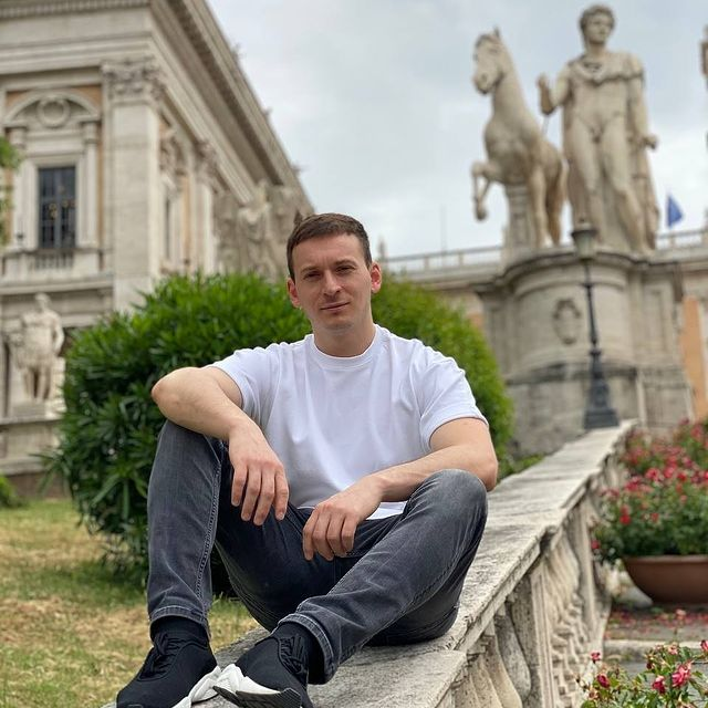 Denis Roabeș: “Nu e neapărat doar despre muzică” / (Sursa: Instagram)