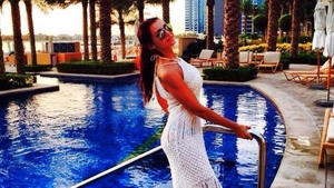 Au plecat la vanatoare de barbati cu bani! Dezamagite in amor, Ramona Gabor si Cezara s-au dezbracat si au facut ASTA, in Dubai!