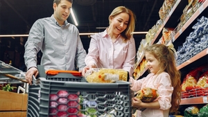 Singurele alimente care s-au ieftinit în țara noastră. Majoritatea românilor le consumă zilnic