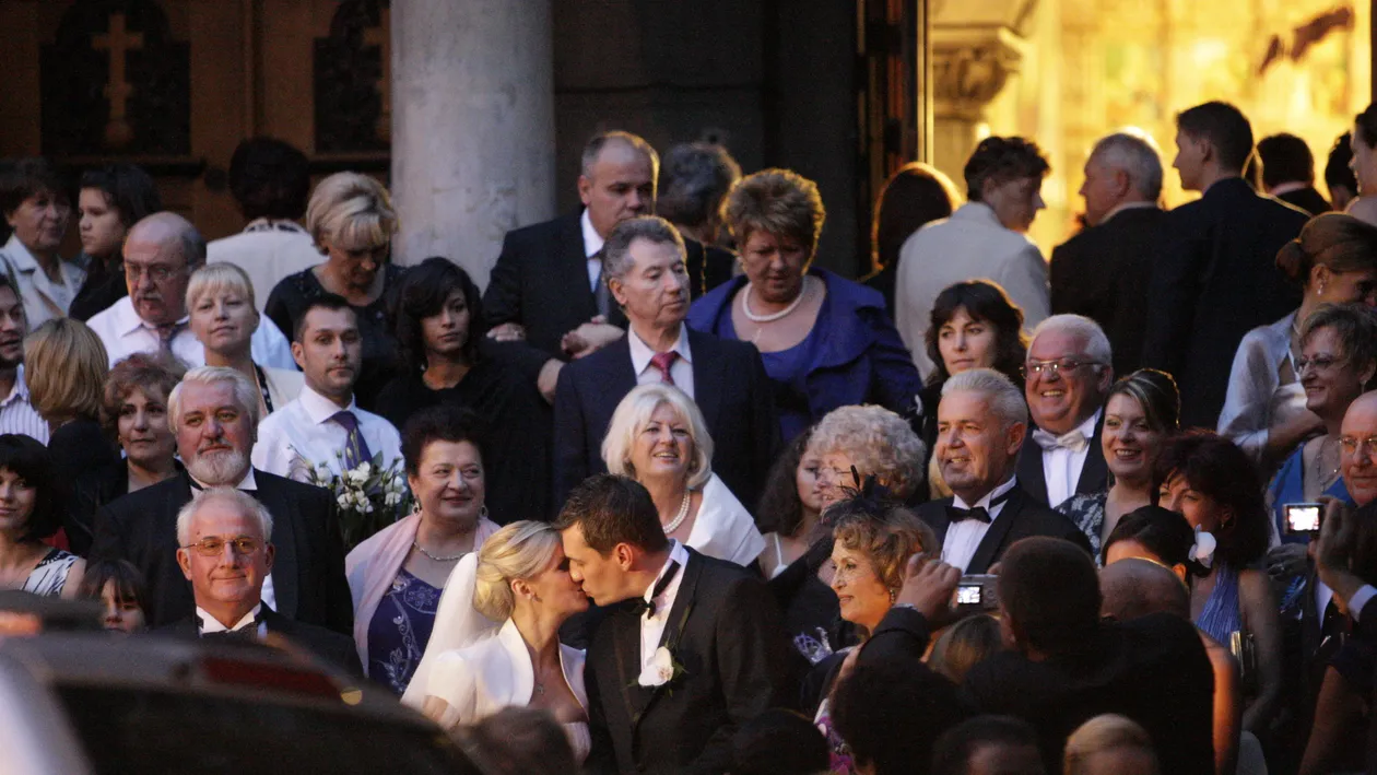 Fina Angelei Similea divorteaza. Parintii cuplului au averi de sute de milioane de euro