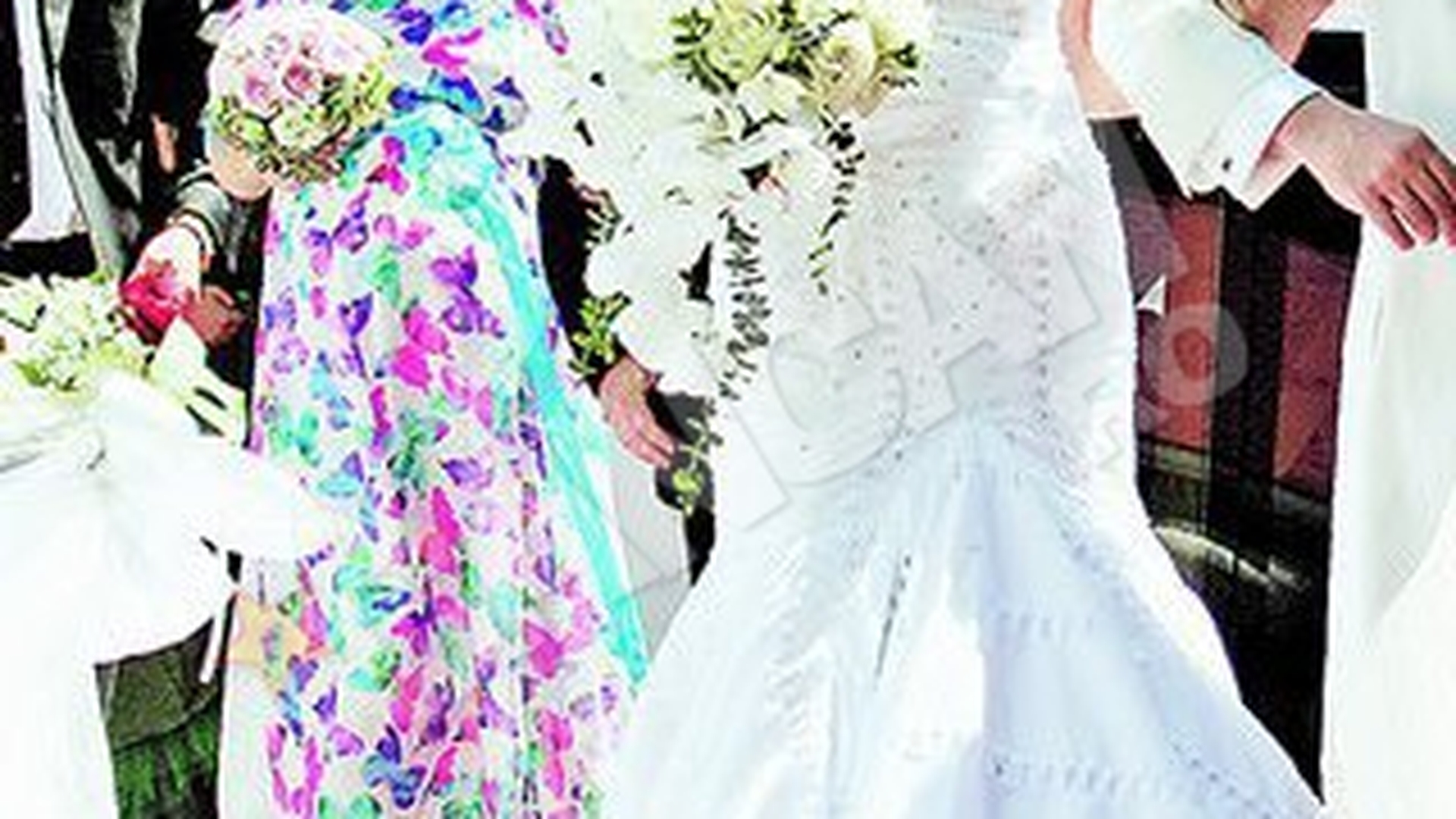 Nunta cu tuica si 50 de invitati. Sora Monicai Gabor va fi o mireasa mai mult decat modesta