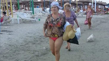 Cand te jeneaza, nu mai conteaza! Viorica din Clejani a facut un gest fulgerator, dar stanjenitor, pe plaja din Mamaia