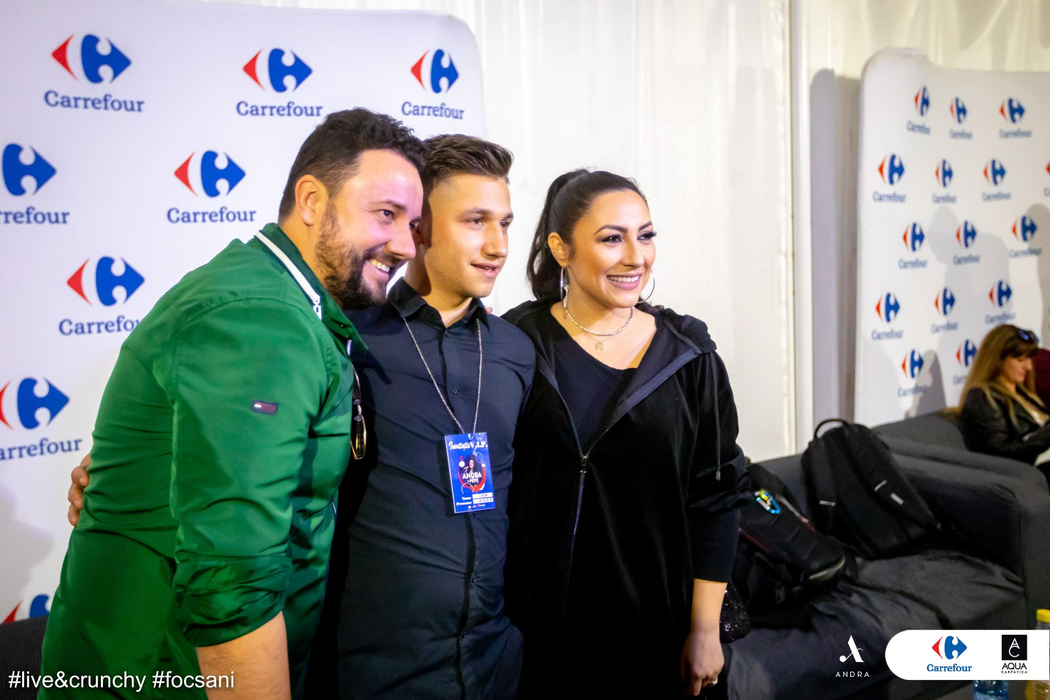 Andra Măruță, scene uluitoare în timpul concertului din Focșani! Ce i-au făcut cei din primul rând