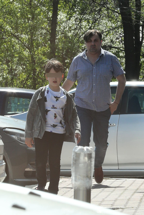 Petru Mircea a fost constant cu ochii pe fiul lui şi al regretatei Mădălina Manole.