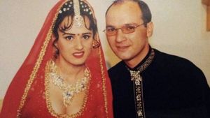 Îți mai amintești de Krishna și Rukmini? Cum arată acum: sunt de nerecunoscut