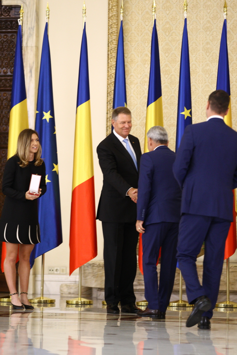 Simona Halep și-a „oficializat” relația cu Toni Iuruc în fața președintelui Klaus Iohannis! Primele imagini publice cu fericitul cuplu, la Palatul Cotroceni