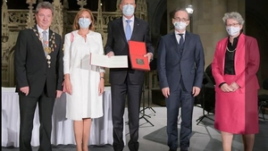 Cât costă ținutele pe care Carmen Iohannis le-a purtat în Germania, unde președintele României a fost decorat