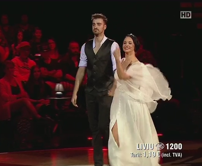 Andreea Marin, în rol de înger.