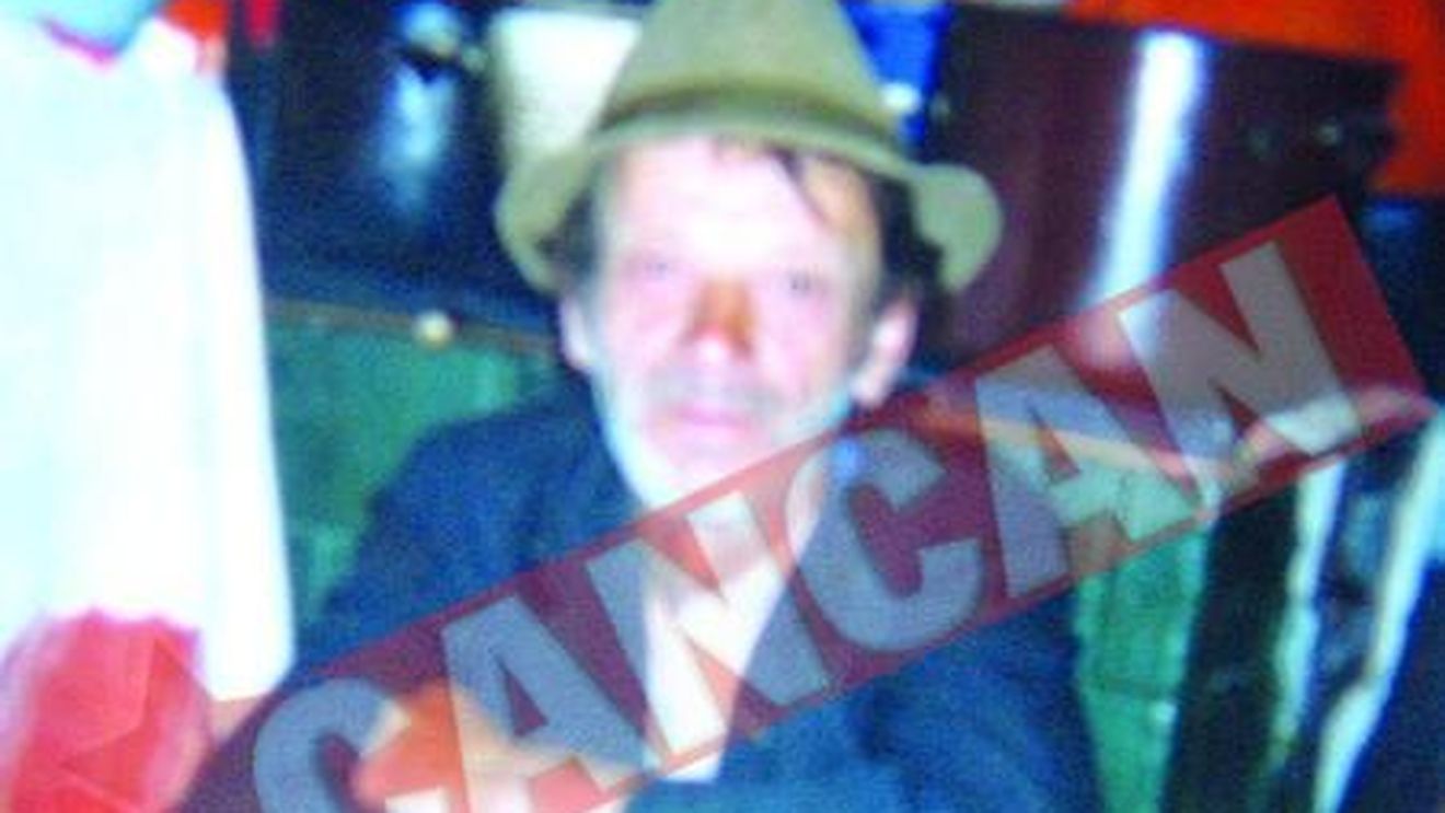 I-a crapat capul cu bolovani dupa ce l-a violat