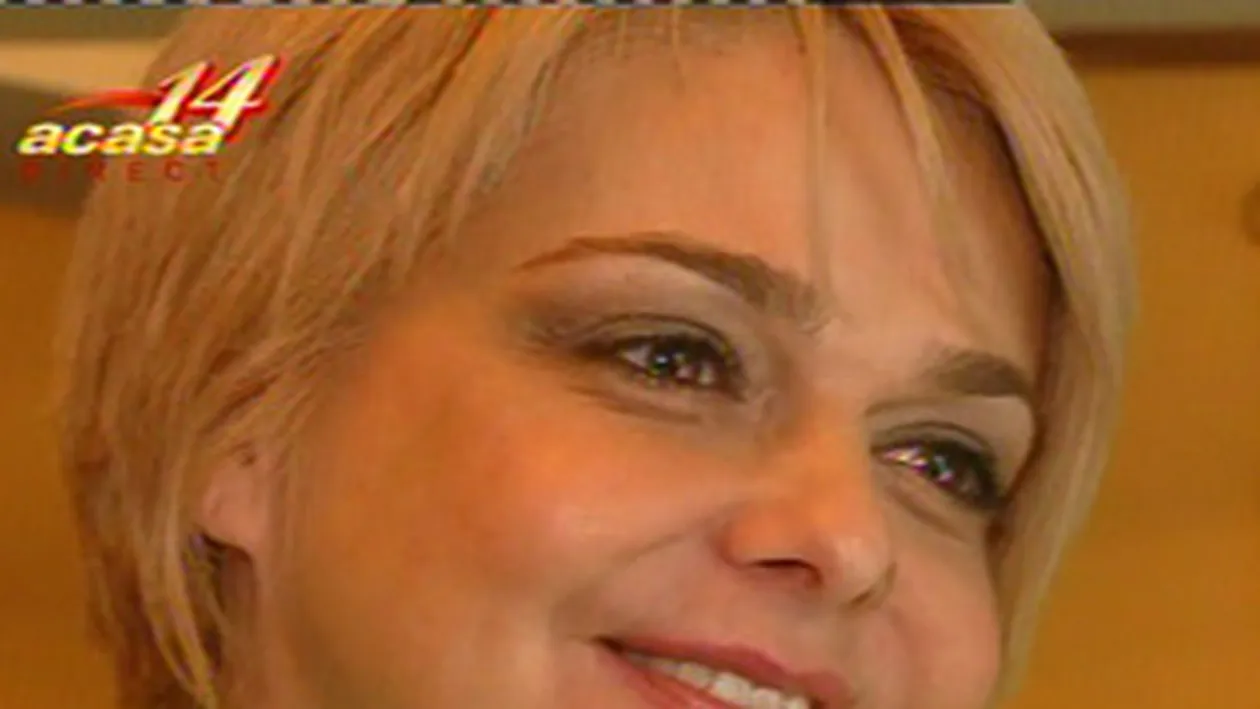 Adrian Enache mananca mai mult prin oras! Iuliana Marciuc: Gatesc rar