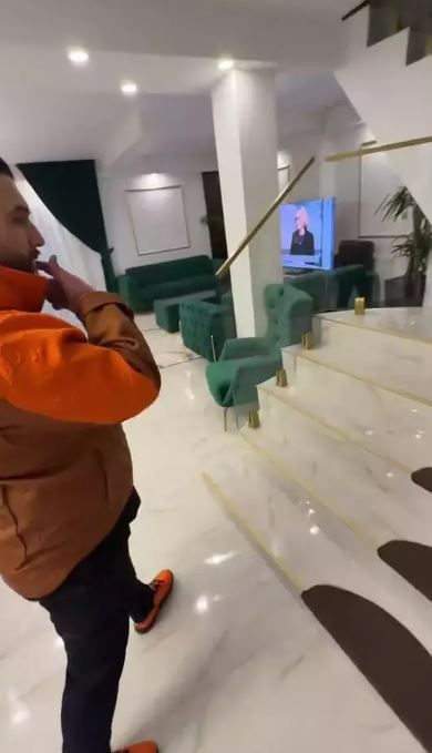 Cum arată palatul lui Tzancă Uraganu’ de la Ploiești. Are 2 etaje și 600 de metri pătrați!