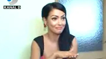 Andreea Mantea a mers la ghicitoare! Ai trei barbati in viata ta! Pe unul l-ai calcat in picioare, iar ceilalti doi trag de tine!