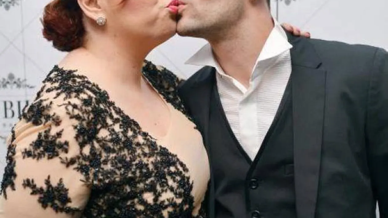 Nu au mai apărut împreună în public și s-a zvonit că divorțează. Oana Roman a făcut acum oficial anunțul. Era de așteptat