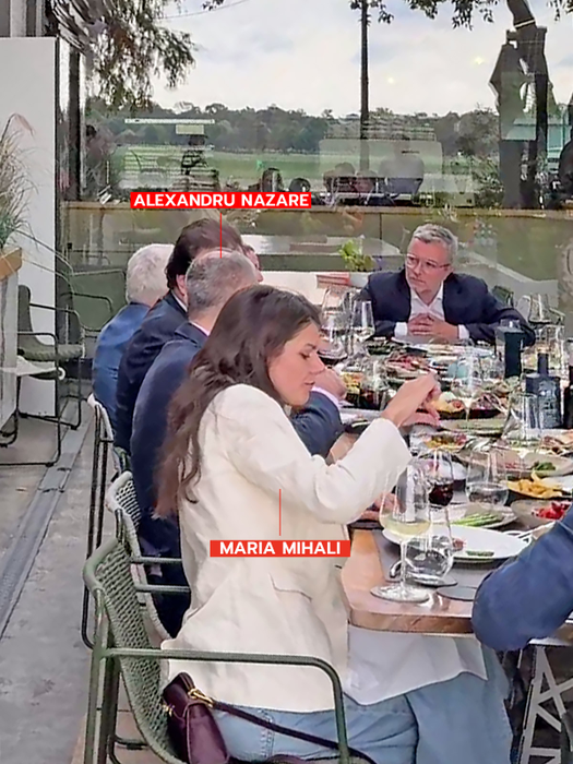 Proaspeții însurăței, la masa de după nuntă