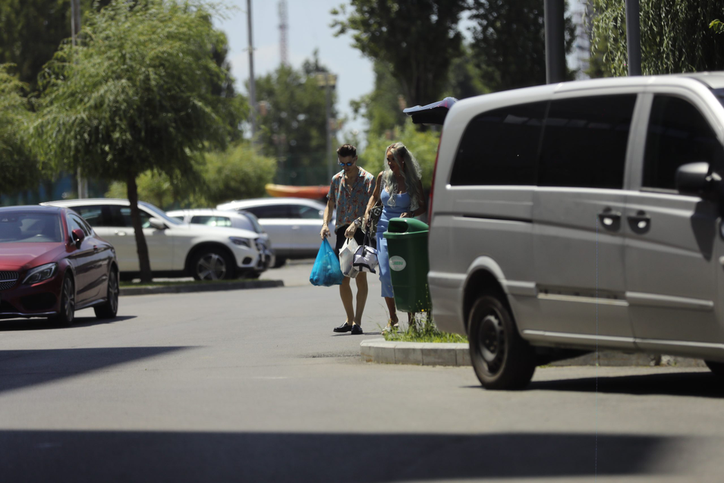 Blodina se asigură cănu-i lipsește nimic lui Alex Bodi