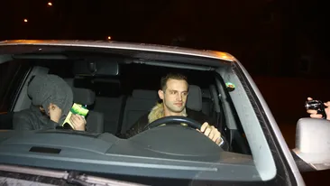 Amantele mondene au adoptat moda Ildiko! Ce fac amatoarele de senzatii tari cu barbati celebri si cuplati cand se aprinde lumina!