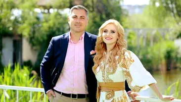 Alina Sorescu radiază de fericire, în ciuda zvonurilor despre un posibil divorț. Cum s-a fotografiat soția lui Alexandru Ciucu