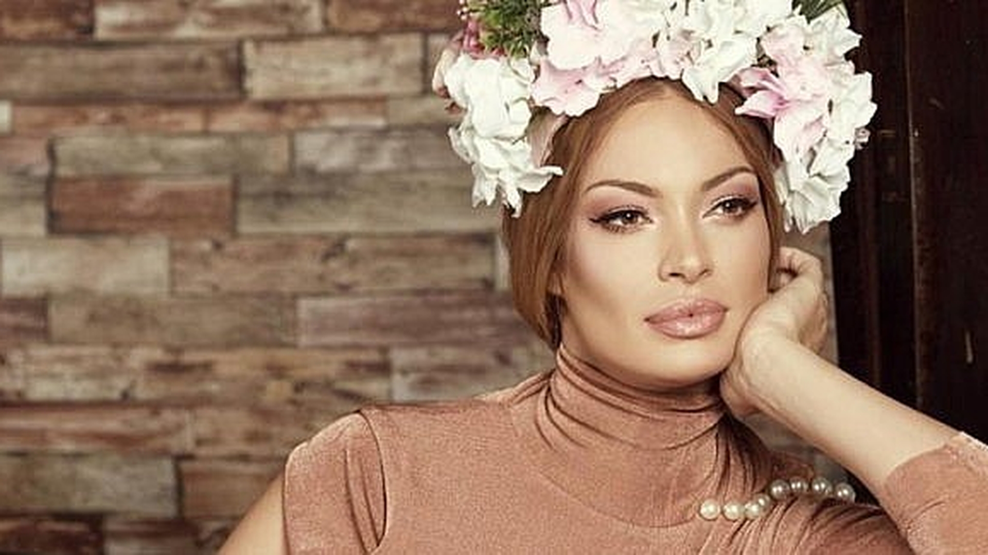 Ce dietă ține Valentina Pelinel. Soția lui Cristi Borcea arată de invidiat la 40 de ani