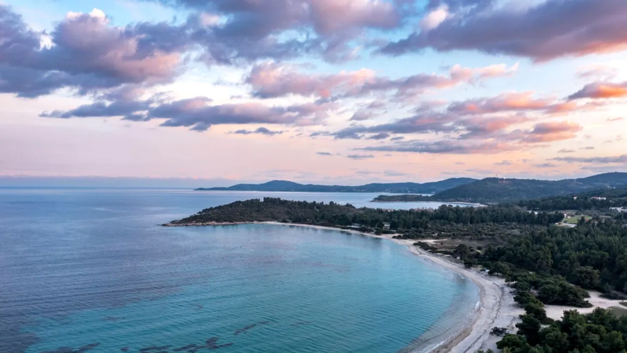 Cea mai bună plajă în 2025. Destinația din Europa în care trebuie să mergi