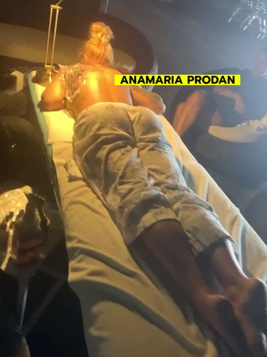 Anamaria a rezistat câteva ore, timp în care Robert i-a desenat trandafirii (Foto: Instagram)