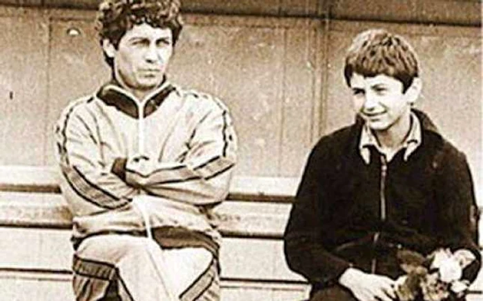 Mircea Lucescu și-a dedicat viața fotbalului- sursa- social media