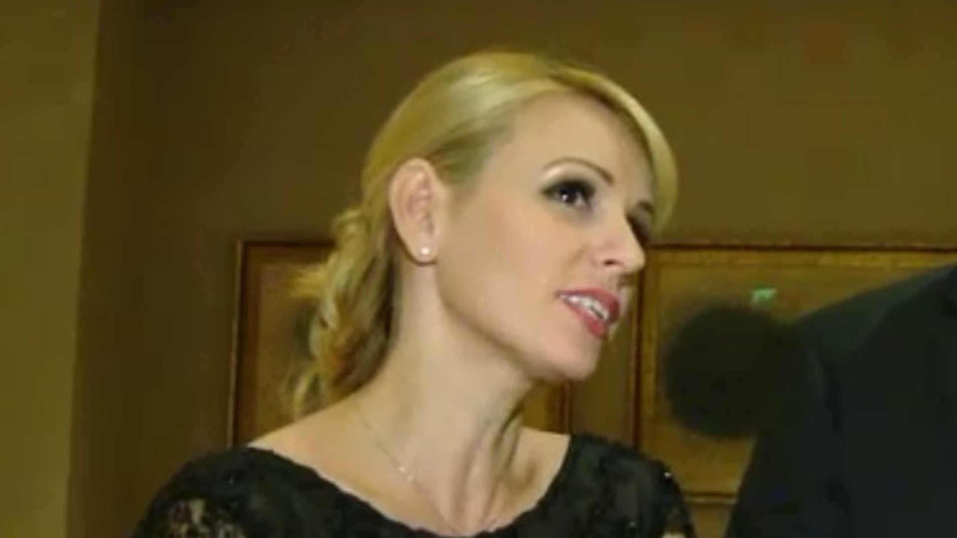 Botezul cu mare fast a extenuat-o! Catrinel Sandu a dormit patru ore in trei zile: "Am făcut ture intre petrecere si copii"