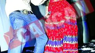 Connect-R a parasit-o pe Loredana