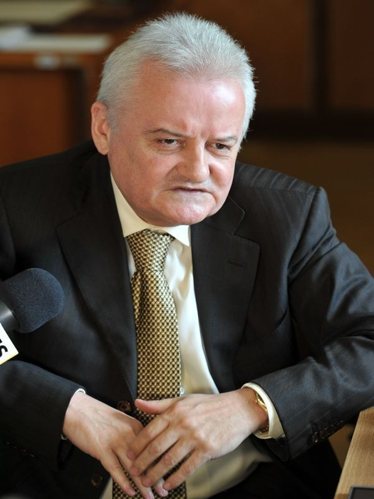 Irinel Columbeanu a fost dat în judecată de stat