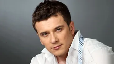 Dan Cruceru a avut curajul de a-si schimba look-ul: Mi-am vopsit parul de vreo doua ori, blond si verde!