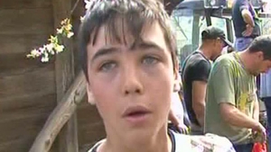 Cristian Becheanu, eroul din Segarcea, a ajuns din nou la sapă de lemn
