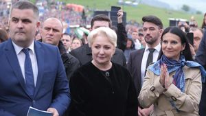 Sorina Pintea se plânge că este bruscată şi torturată în arest, după ce s-a spus că este pe moarte! De ce boală suferă